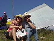 Jak to hergot ud�l�m abych v�echny p�el�tal. - dneska se p�ece musim p�ed B�rou blejsknout.                                                                                           B�ru ale stejn� v�c zaj�m� jak To ten Eduard Steuber myslel a demonstrativn� z�dy k l�ta��m studuje politick� glosy t�dne 